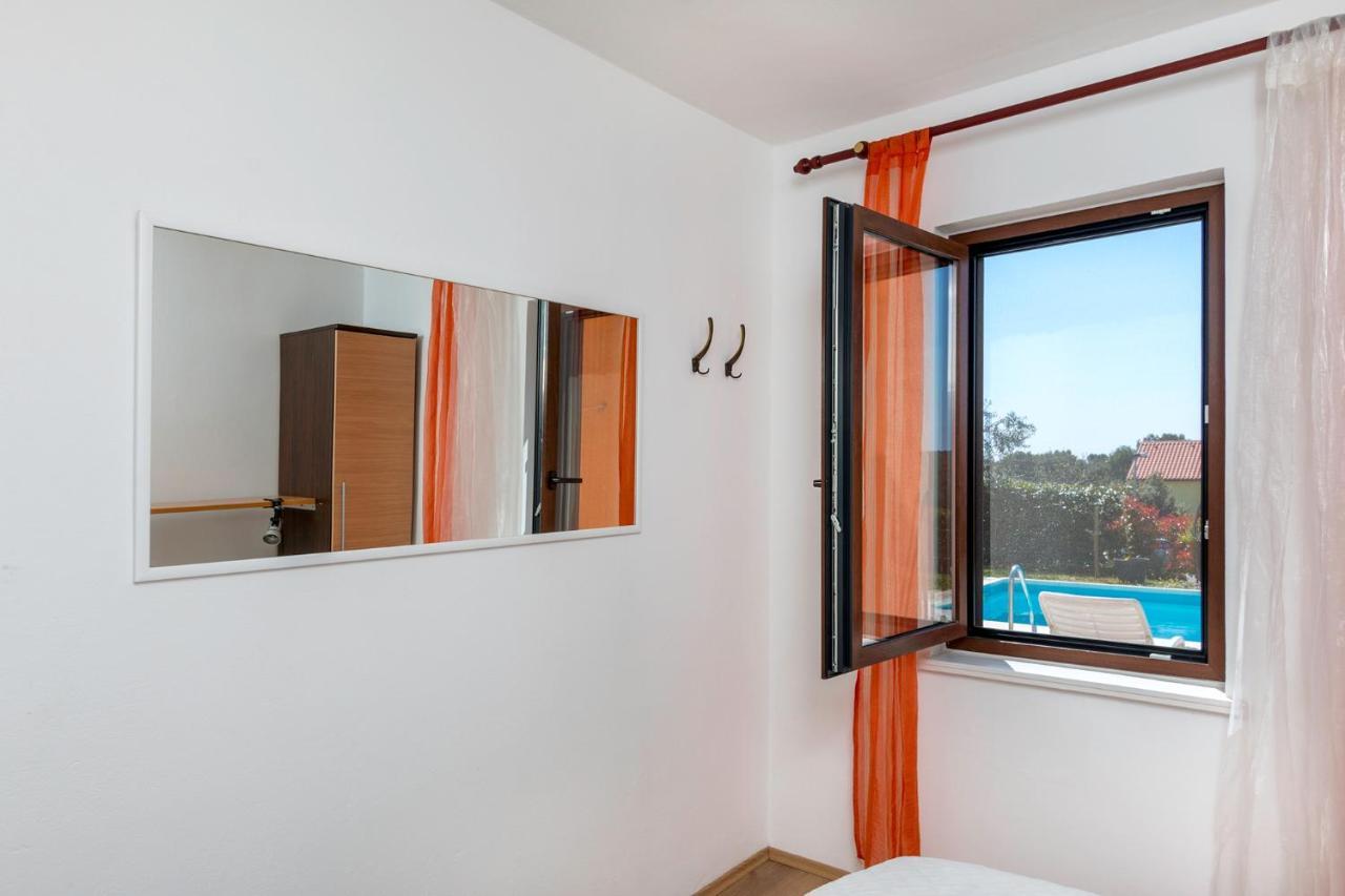 Apartments Marija 821 พูลา ภายนอก รูปภาพ