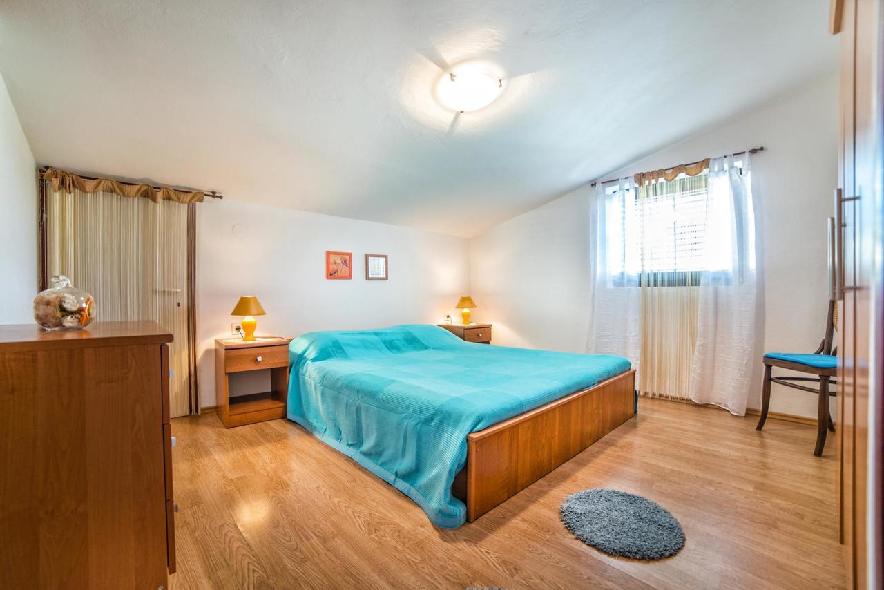 Apartments Marija 821 พูลา ภายนอก รูปภาพ